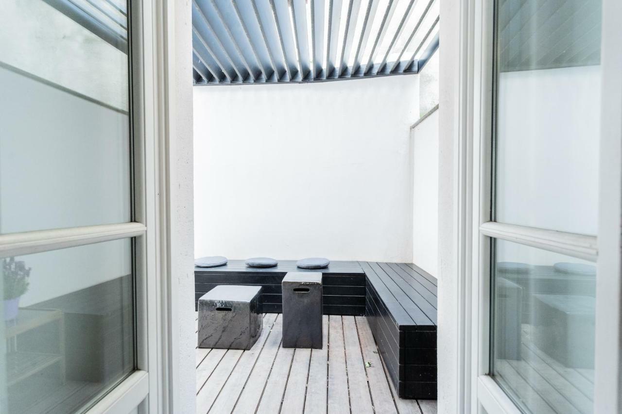 Shades Of With Private Terrace By Rent Apartamento *