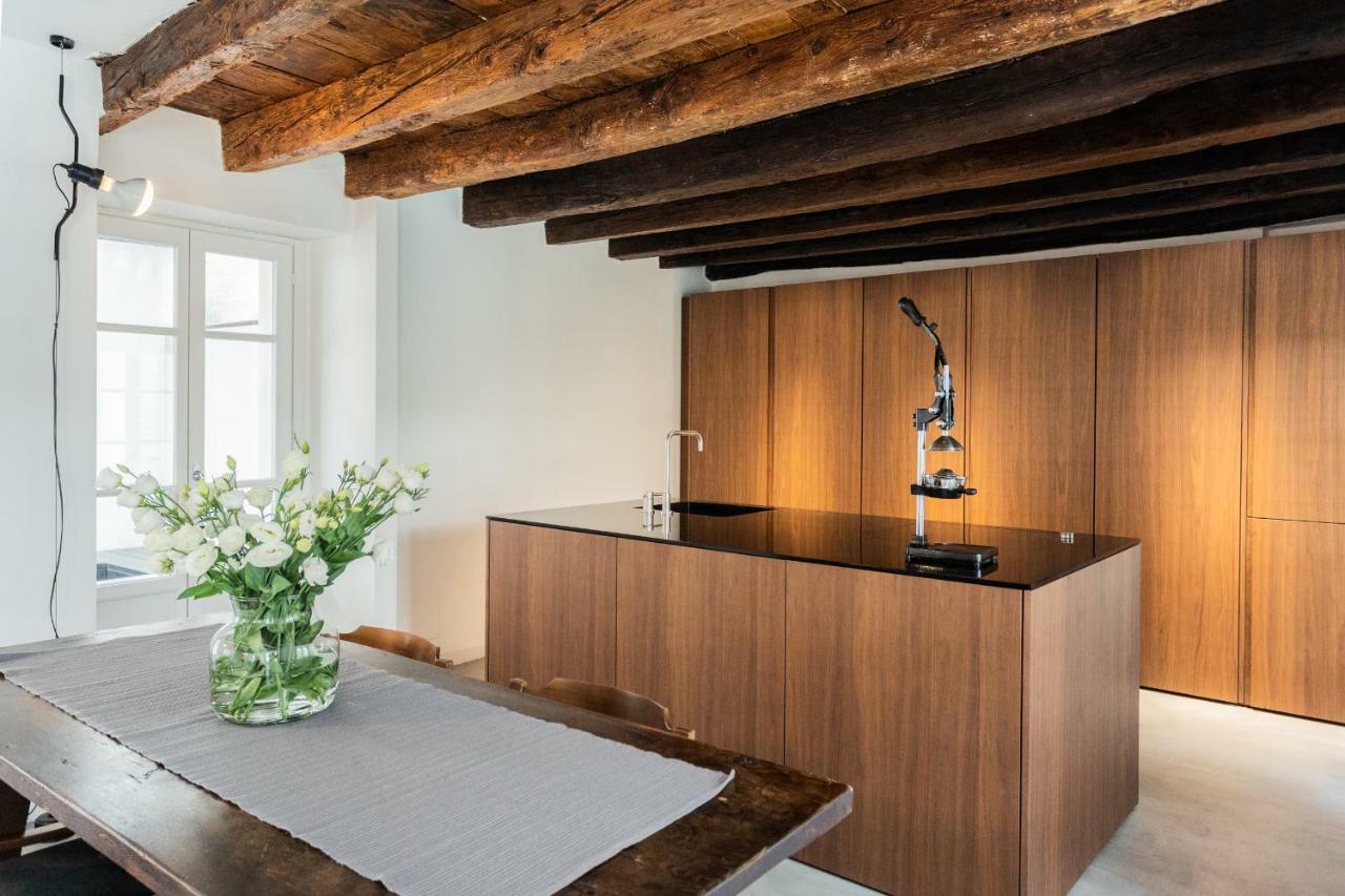Shades Of With Private Terrace By Rent Como