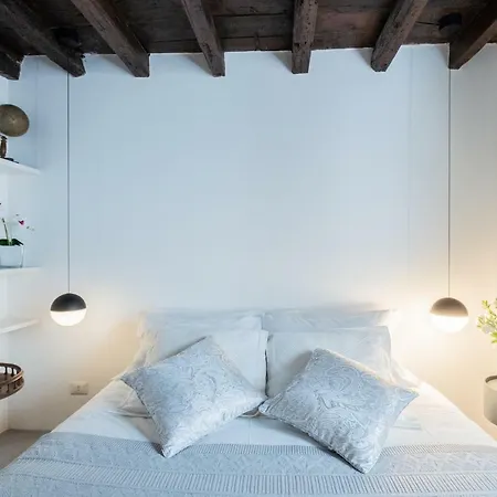 Shades Of Como With Private Terrace By Rent All Como Exterior photo